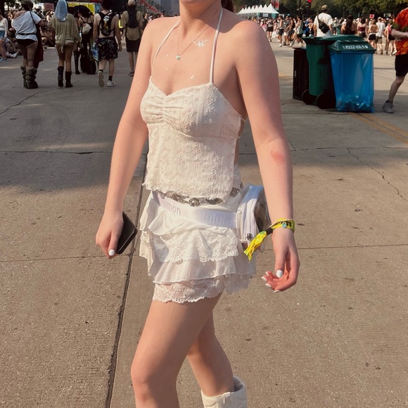 Garage Pink and White Floral Backless Halter Tank - Picture 2 of 5